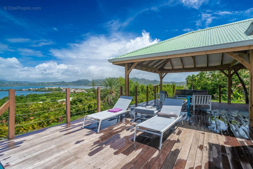 Villa de Prestige Piscine et Vue sur mer à 180o sur la Baie du Robert - photo 8