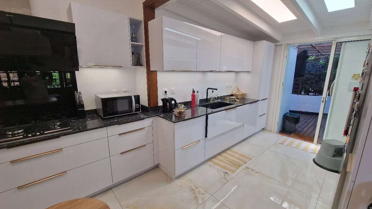 Maison à SAINT-DENIS