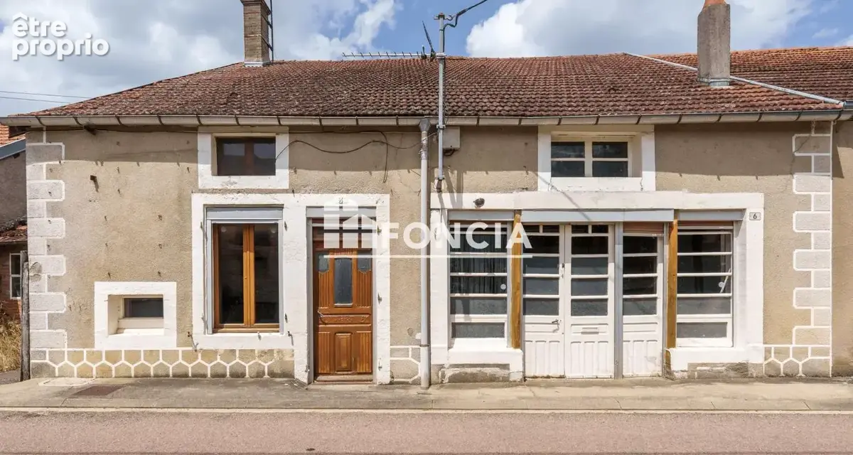 Maison de village à rénover, avec petit terrain, grange, garage, cave et grenier - photo 10
