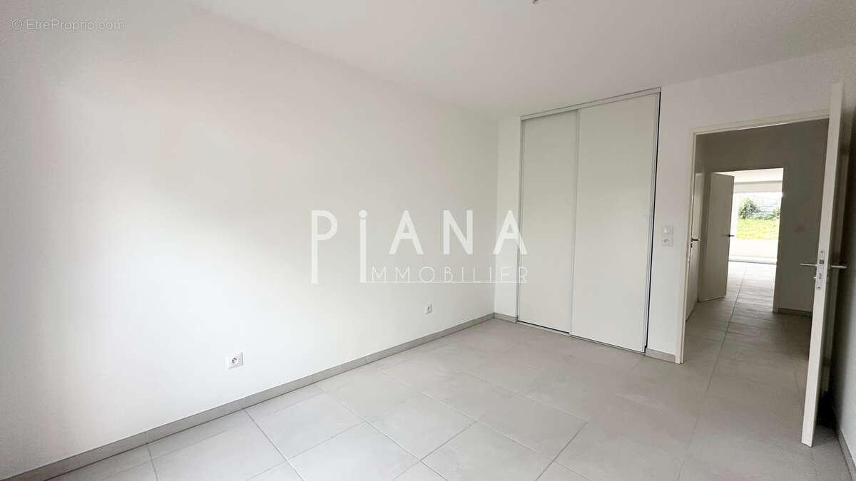 Appartement à LANCON-PROVENCE