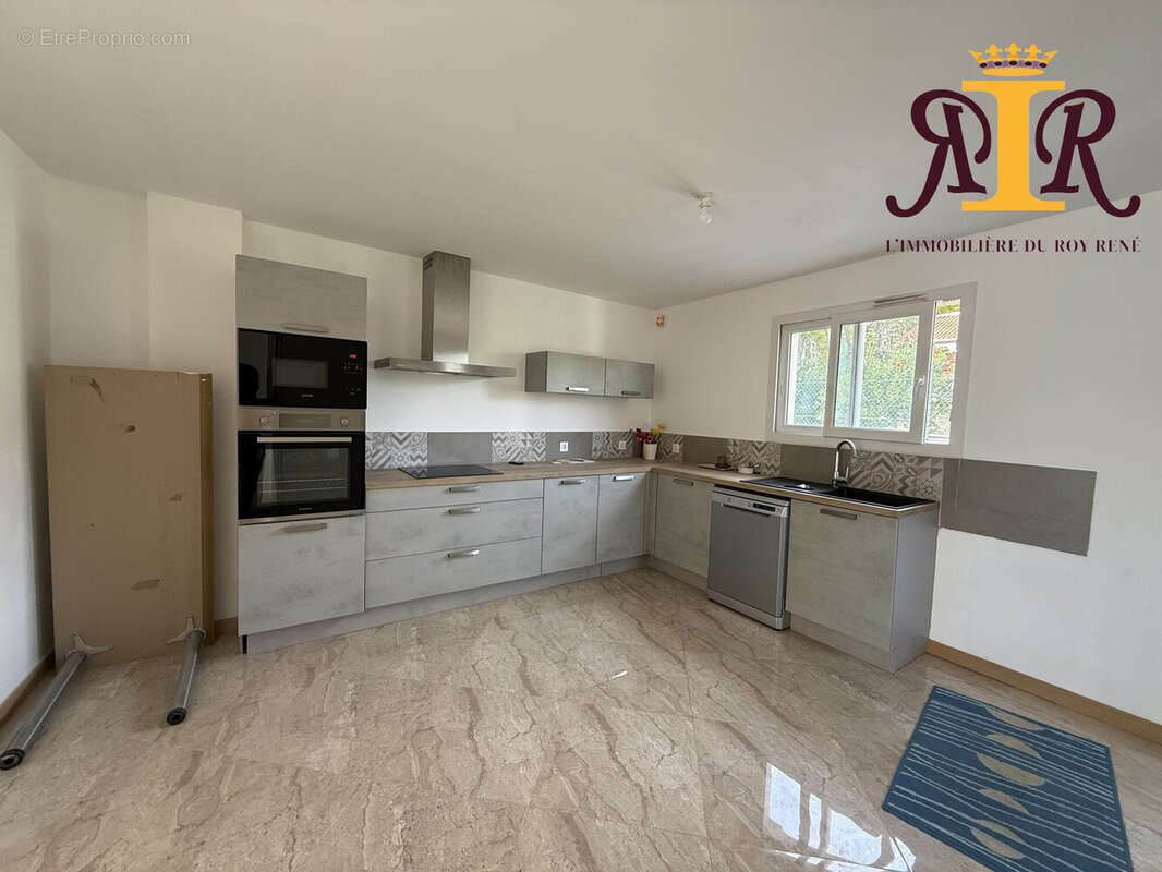 Maison à SALON-DE-PROVENCE