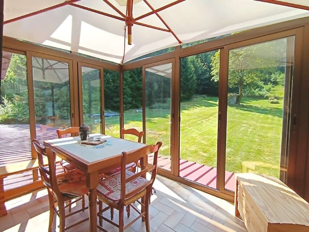 Maison à LA BRESSE