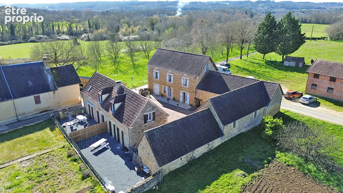 Maison à PRATS-DE-CARLUX