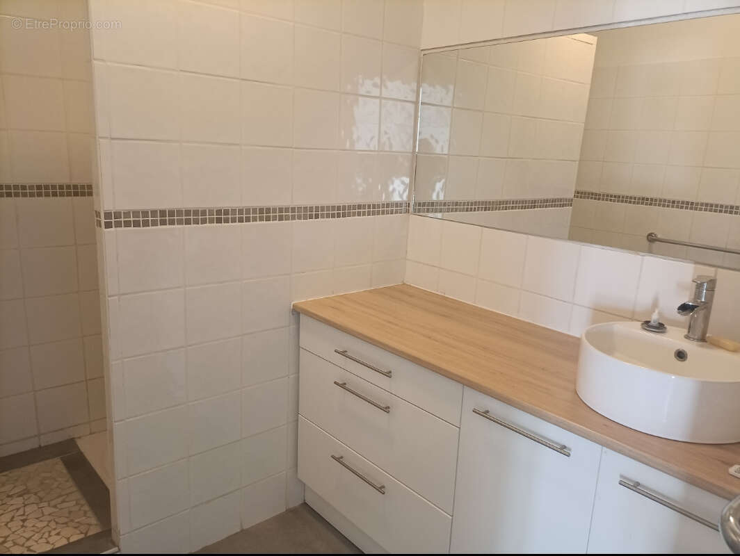 Puisserguier , très belle affaire pour investisseurs, 2 appartements existants, possibilité de créer un 3è log - photo 7