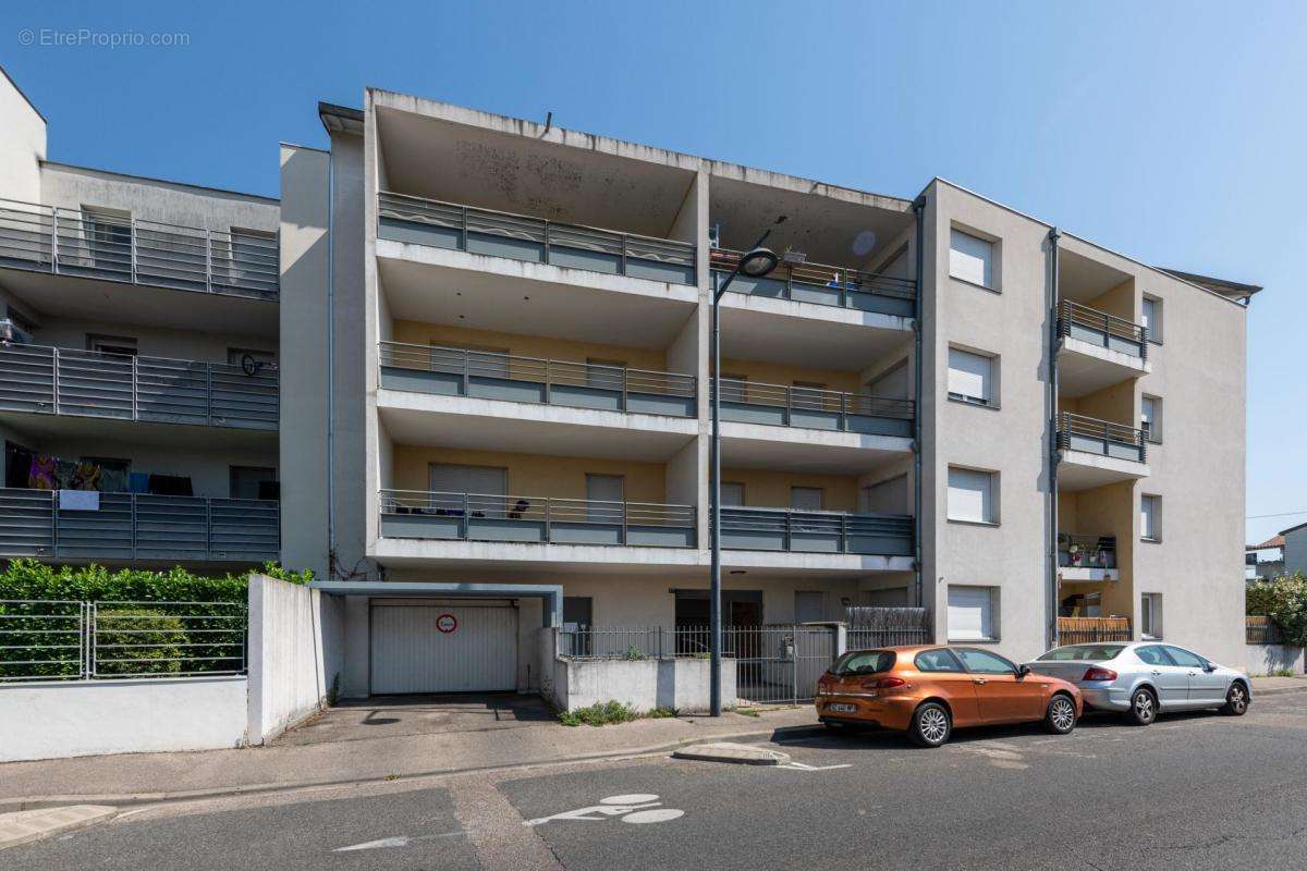 Appartement à VAULX-EN-VELIN