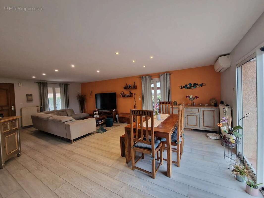 Maison à LABASTIDETTE