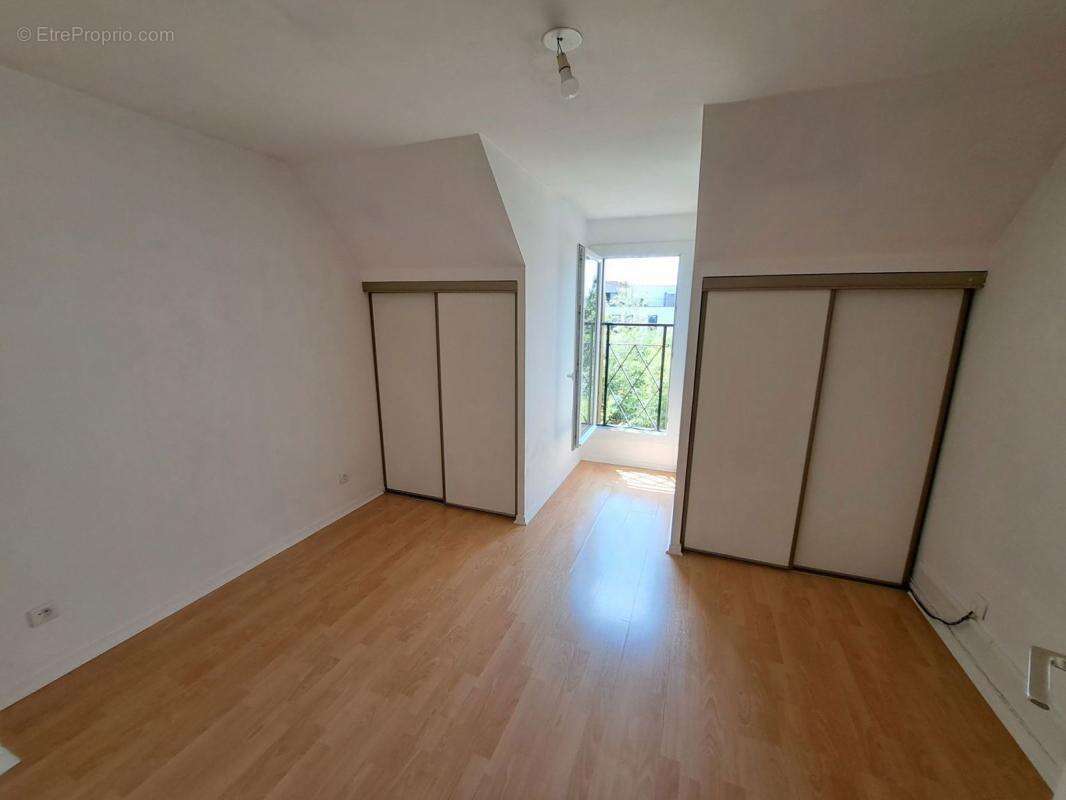 Maison à BOIS-D'ARCY