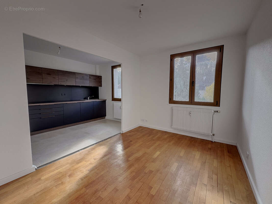 Appartement à MAICHE