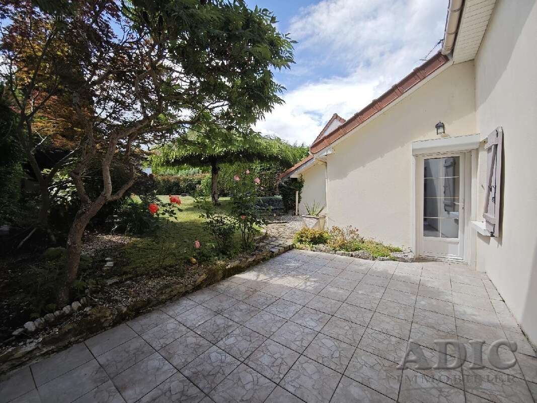 Maison 102 m² à Survilliers  - photo 13
