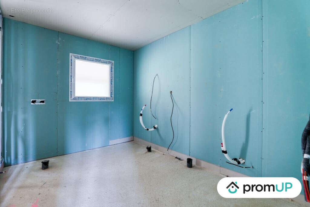 Maison à SAINT-AIGULIN