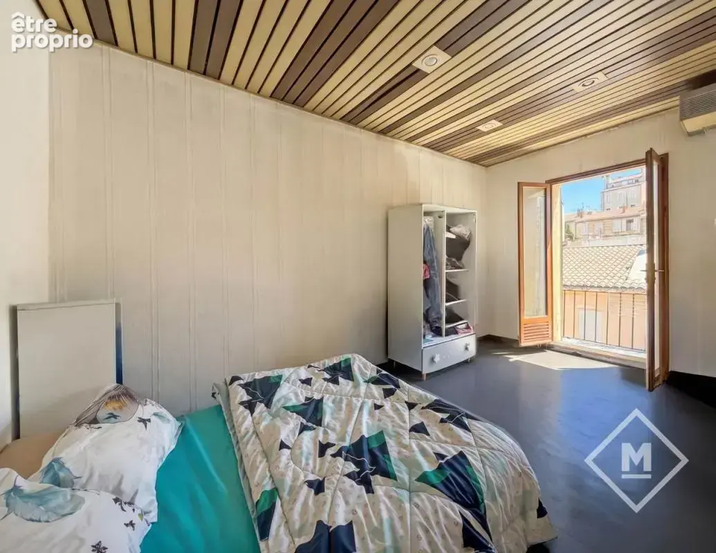 Opportunité de Vente : Charmant Appartement de 2 Pièces à Rafraîchir dans le secteur recherché des Chartreux à Marseille 13004 - photo 4