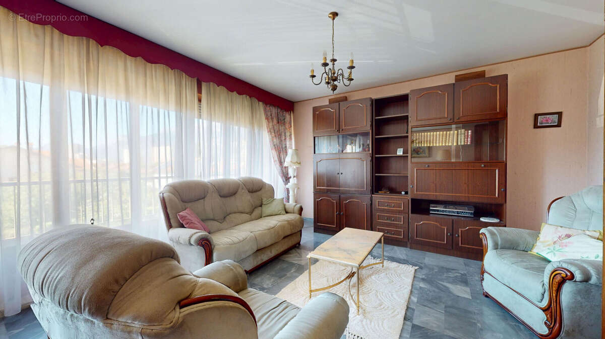 Appartement à ECHIROLLES