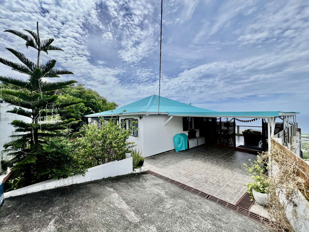 Maison à SAINT-JOSEPH