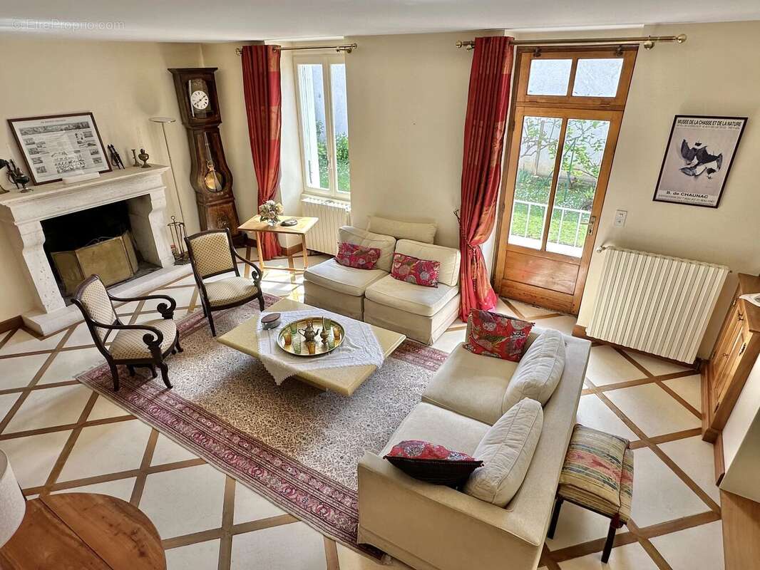 Maison à MAINE-DE-BOIXE