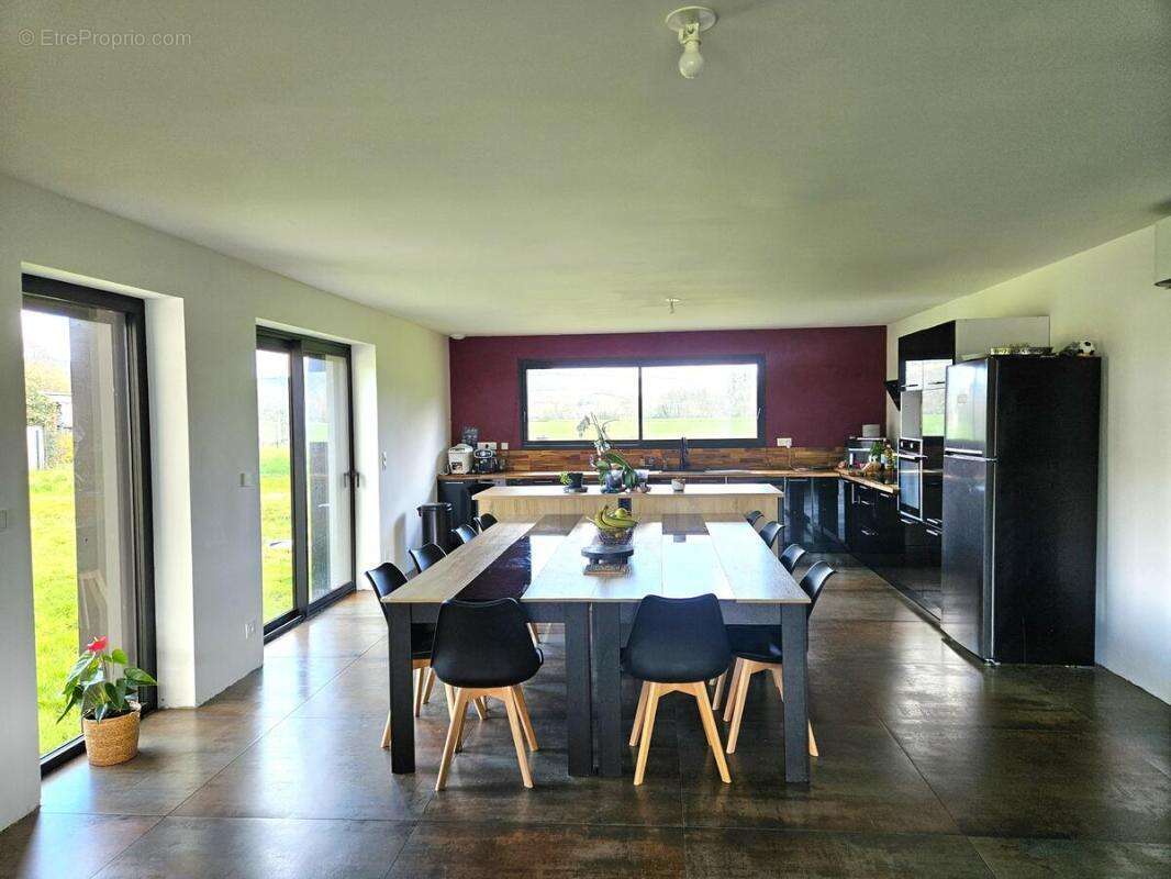 Maison à BROSVILLE