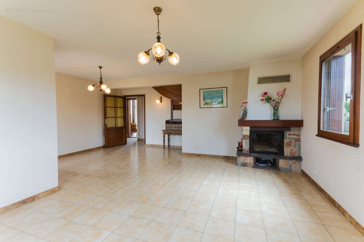 Maison à BENESSE-MAREMNE