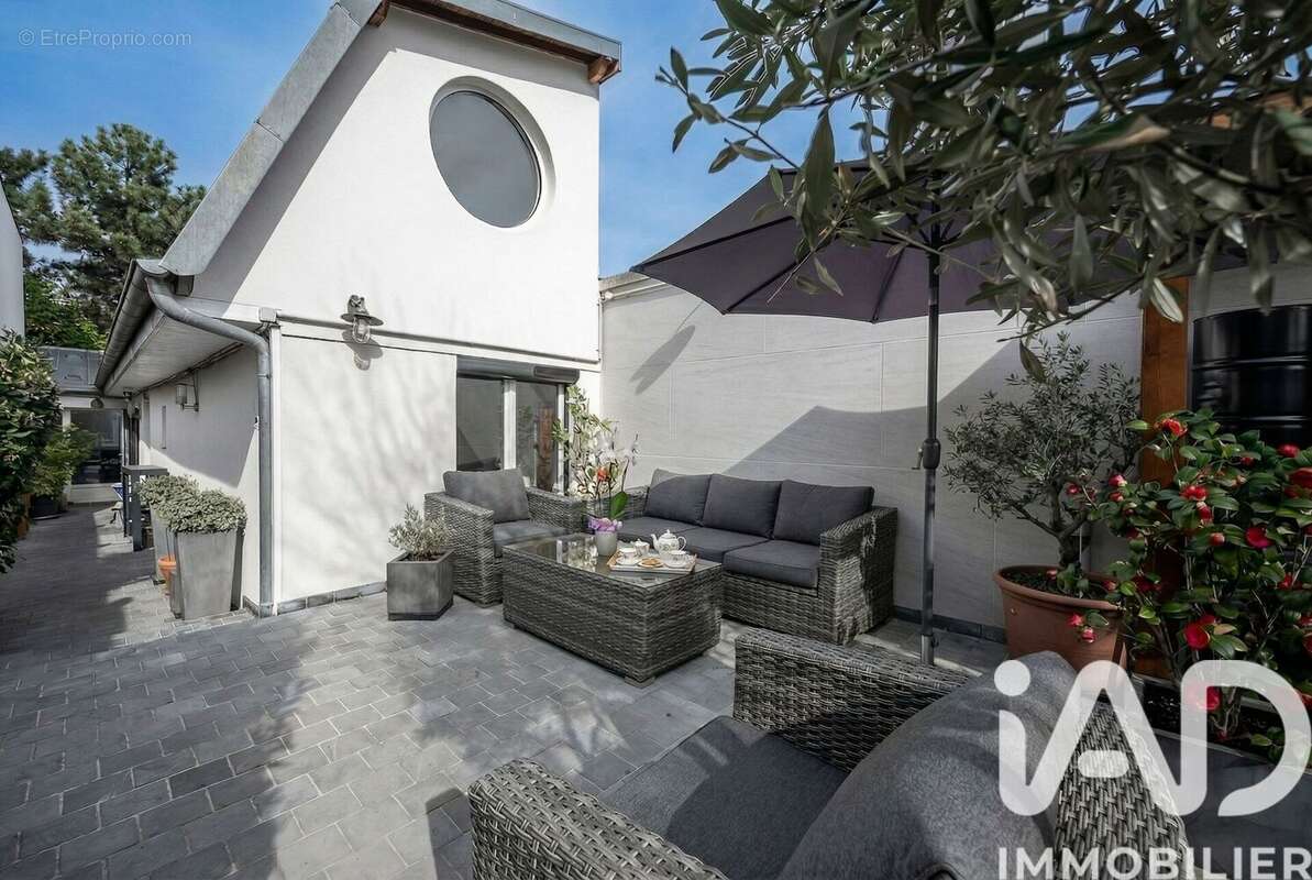 Photo 4 - Maison à PUTEAUX