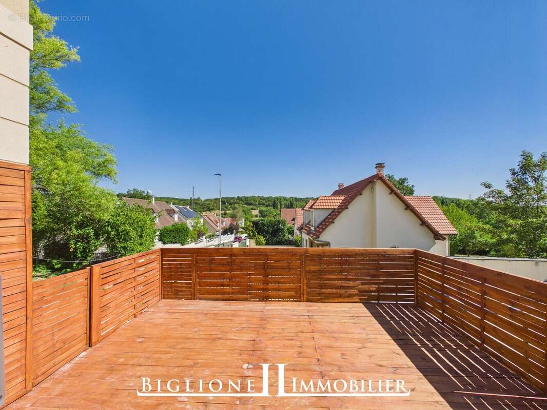 Appartement 24 m² à Chelles  - photo 7