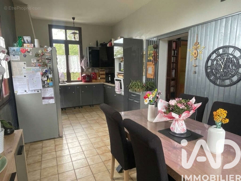 Photo 7 - Maison à MARGNY-AUX-CERISES