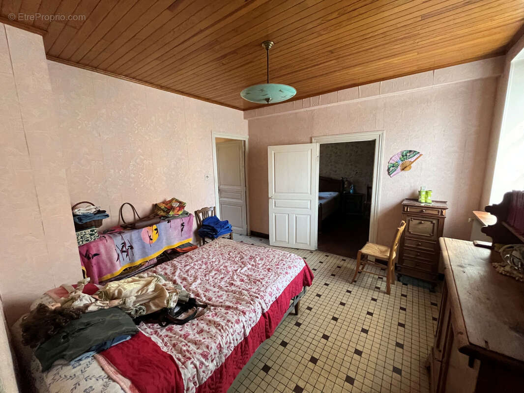 Maison à SIMANDRE