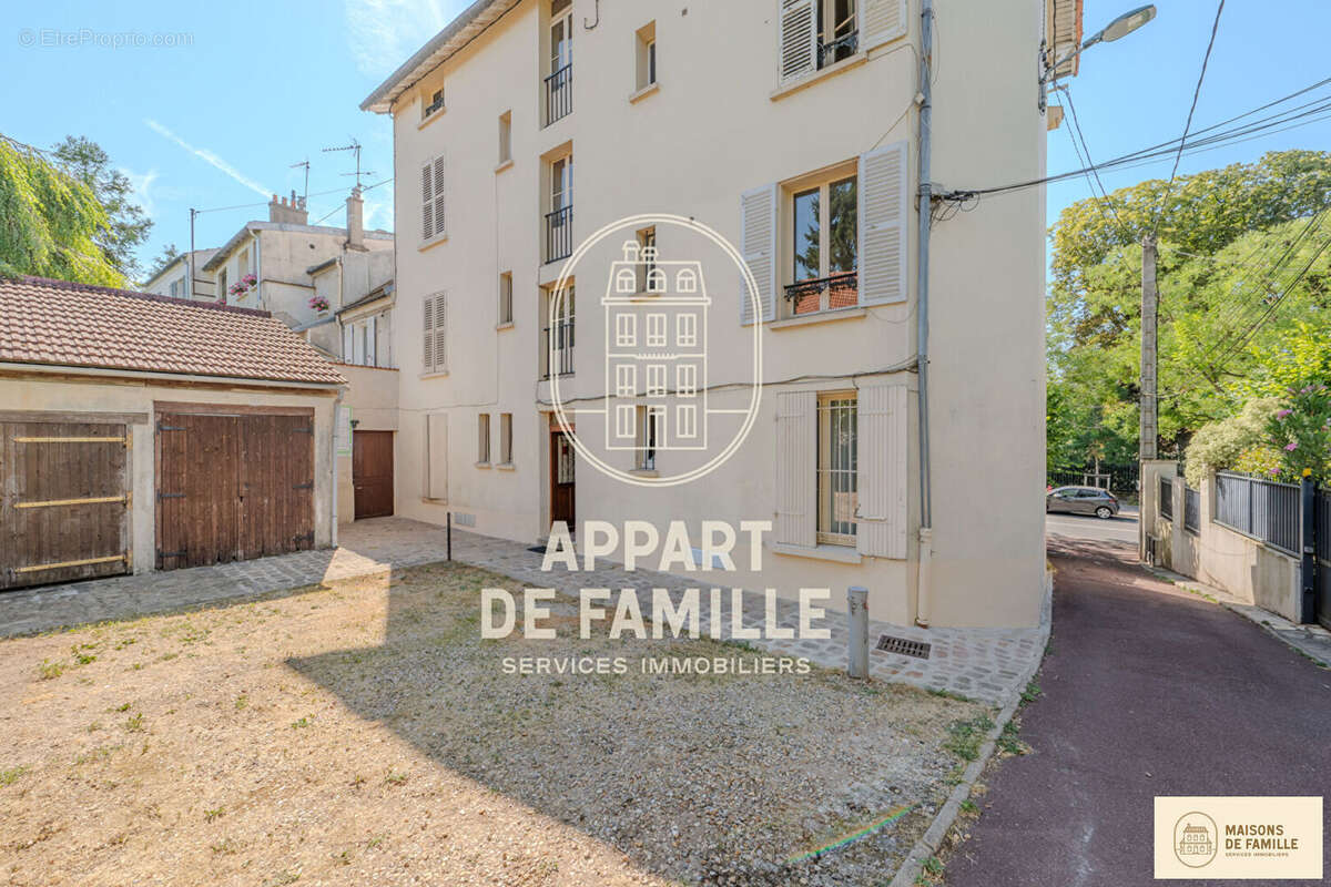 Appartement Garches - gare - photo 2