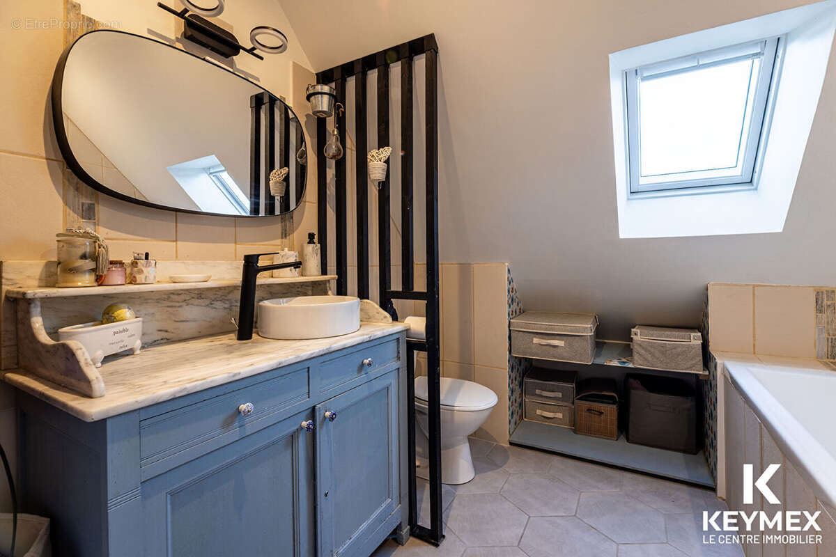 Maison à NEUILLY-EN-THELLE