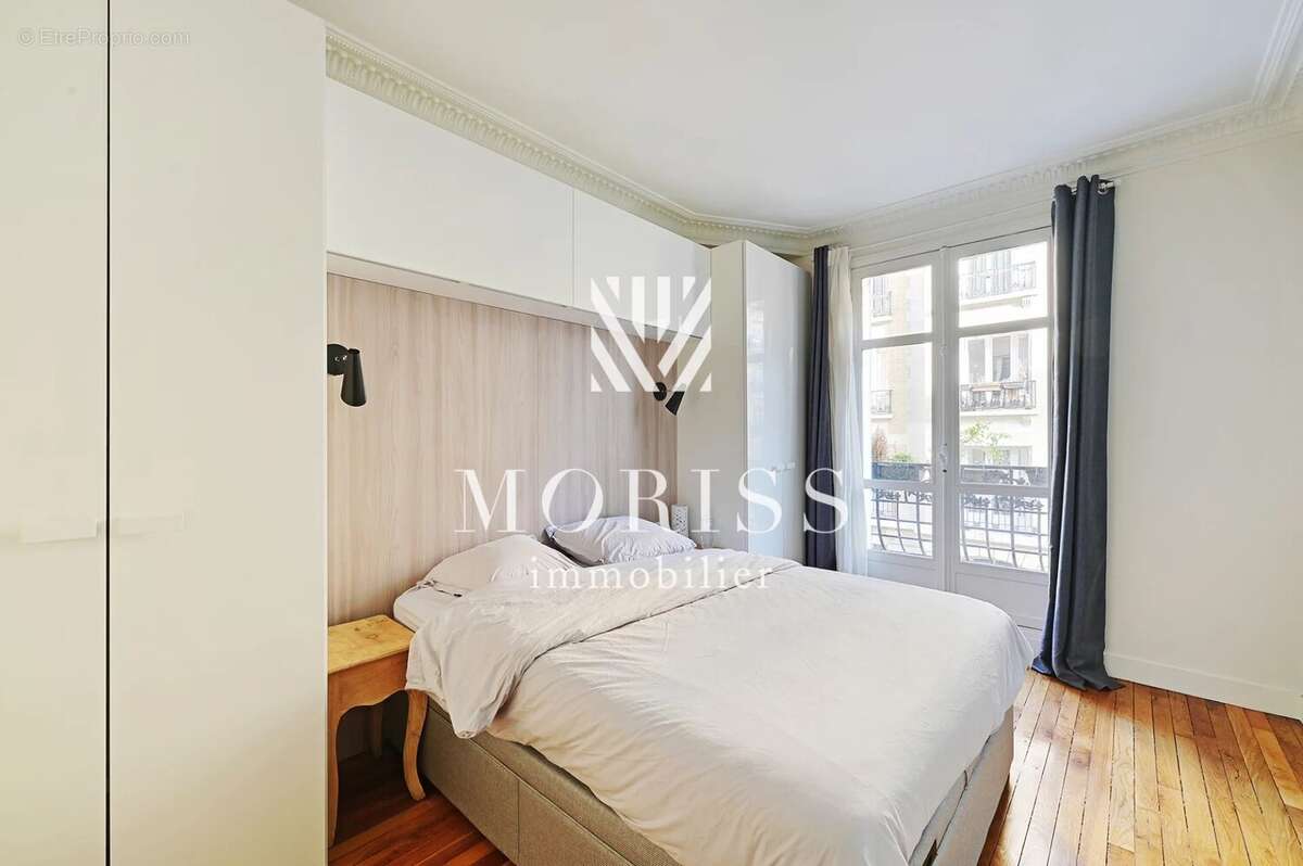 Appartement à PARIS-11E