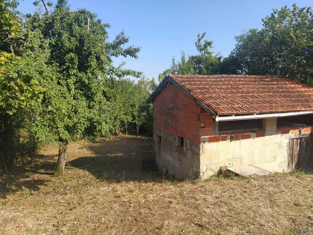 Maison de village spacieuse - photo 15