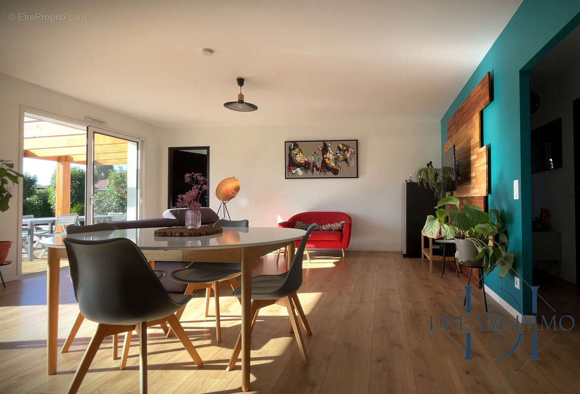 Maison à PORT-DE-LANNE