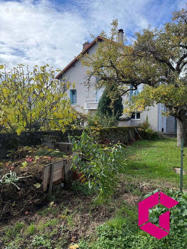 Maison à YSSINGEAUX