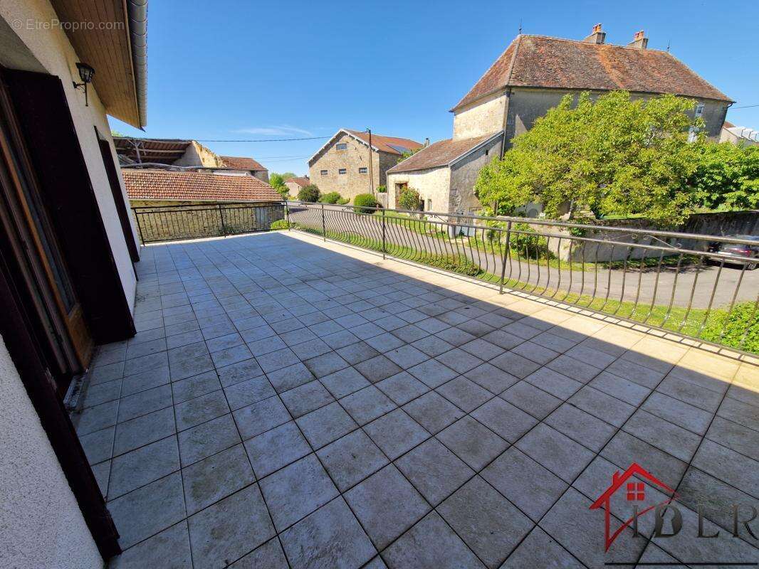 maison de village - photo 2