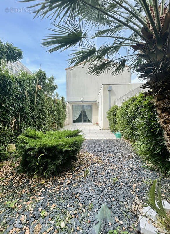 Maison à LA ROCHELLE