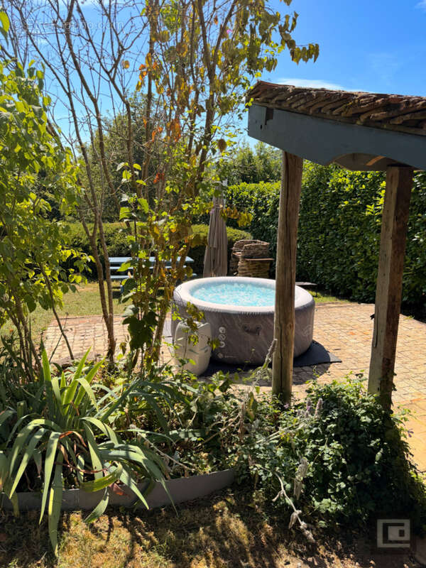 La Glycine de Jambles - Une maison pleine de charme entre pierre & jardin - photo 4
