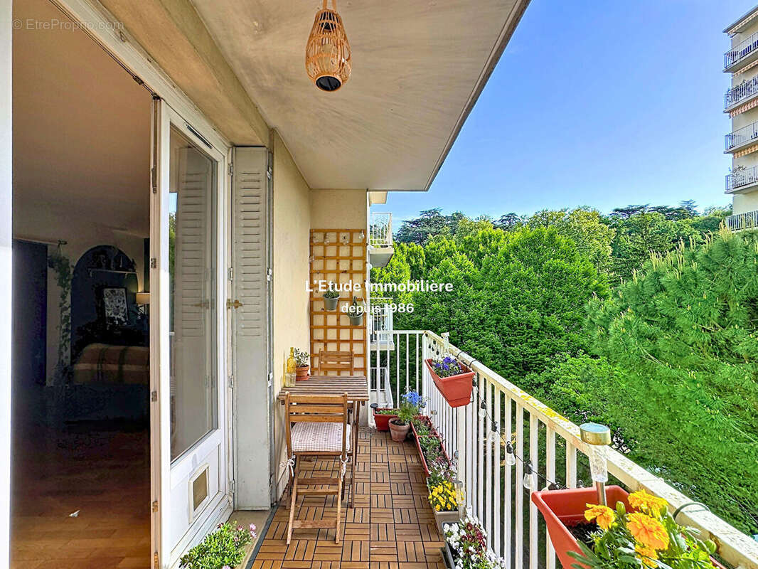 Appartement à OULLINS