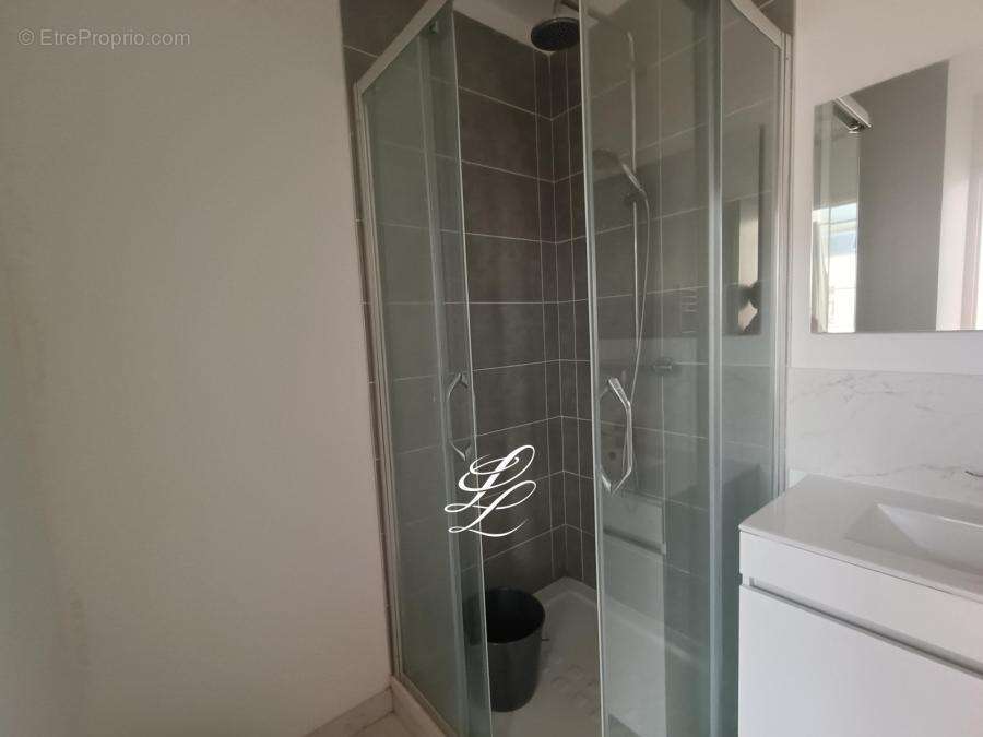 Appartement 48 m² à Le Mans  - photo 367