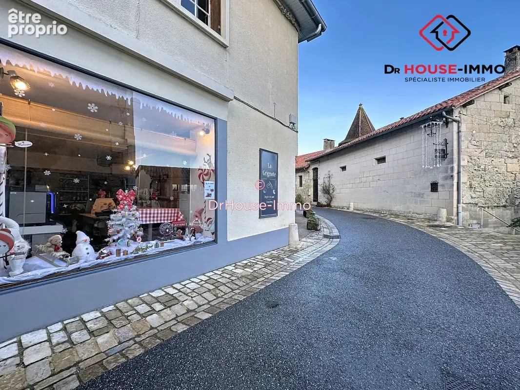 Appartement 7 pièces 202 m² à vendre à Aubeterre-Sur-Dronne (16390) - photo 45