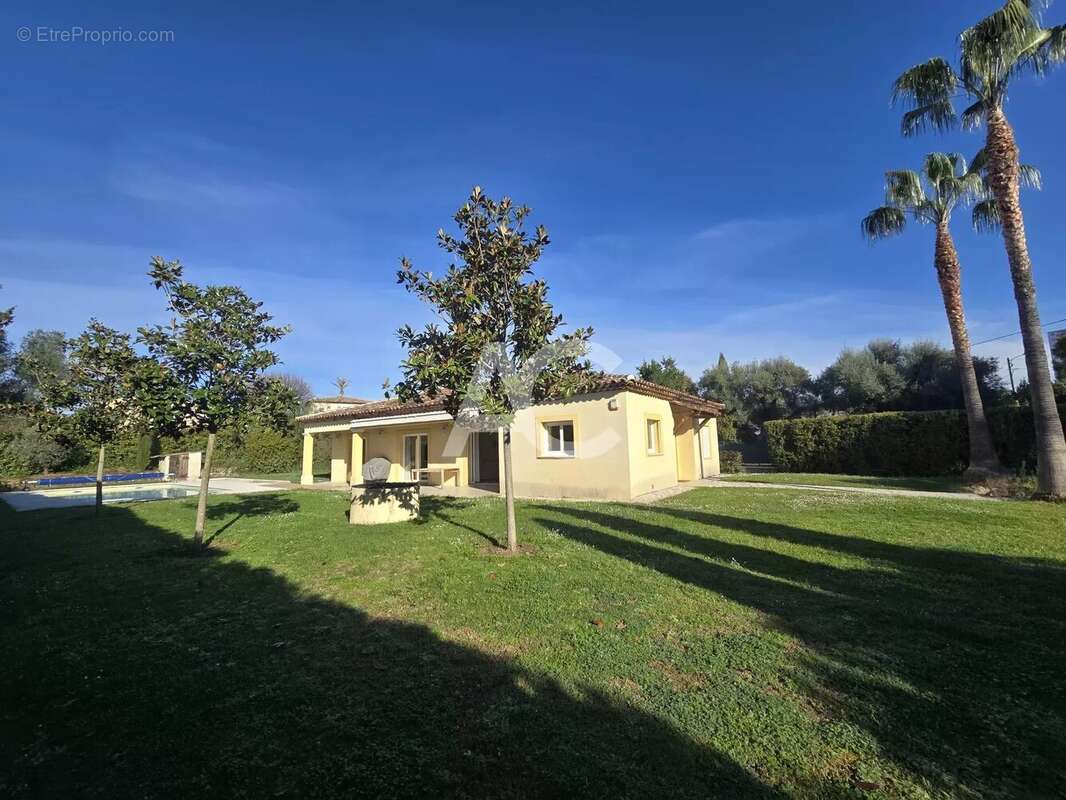 Maison à ANTIBES