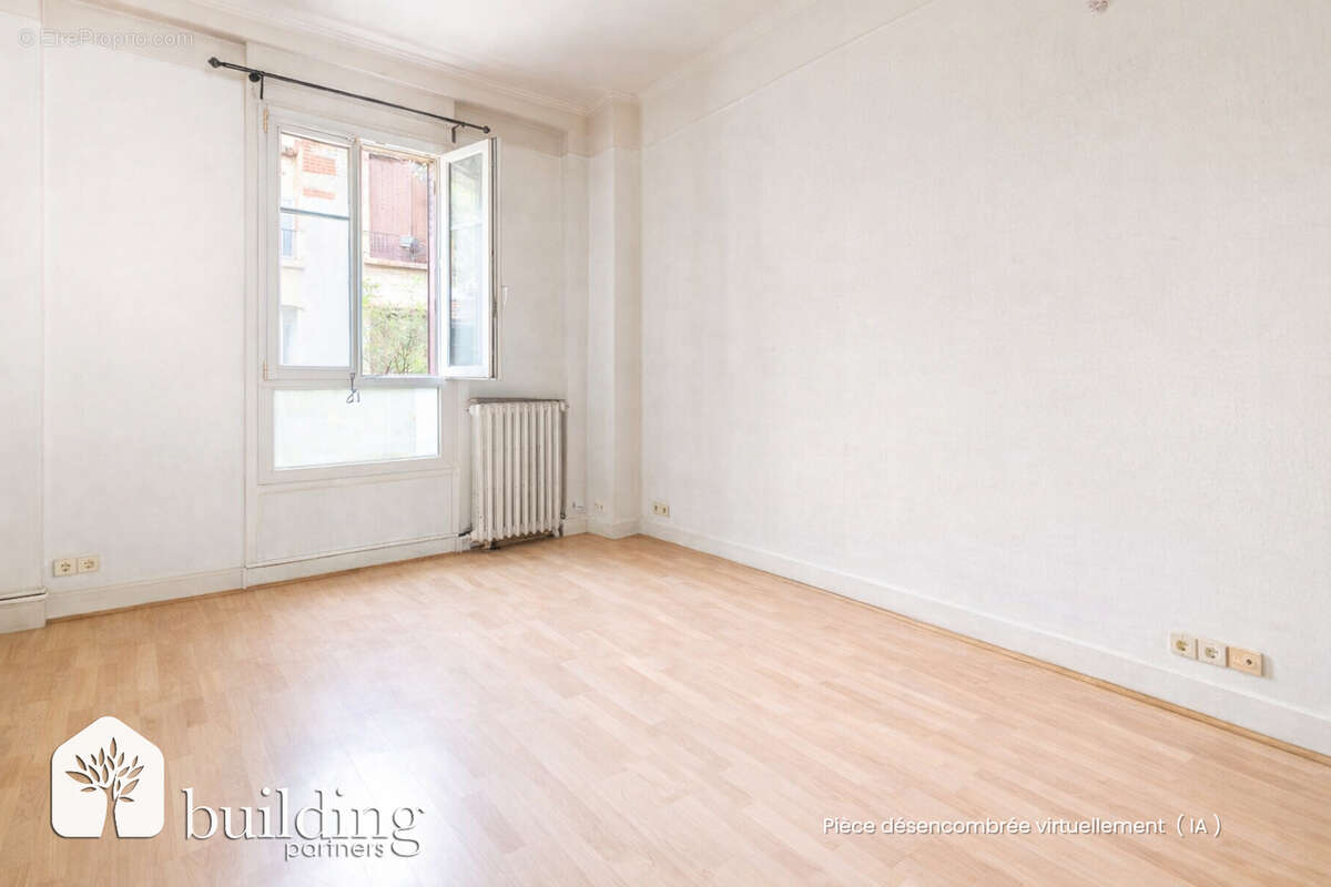 Appartement à COURBEVOIE