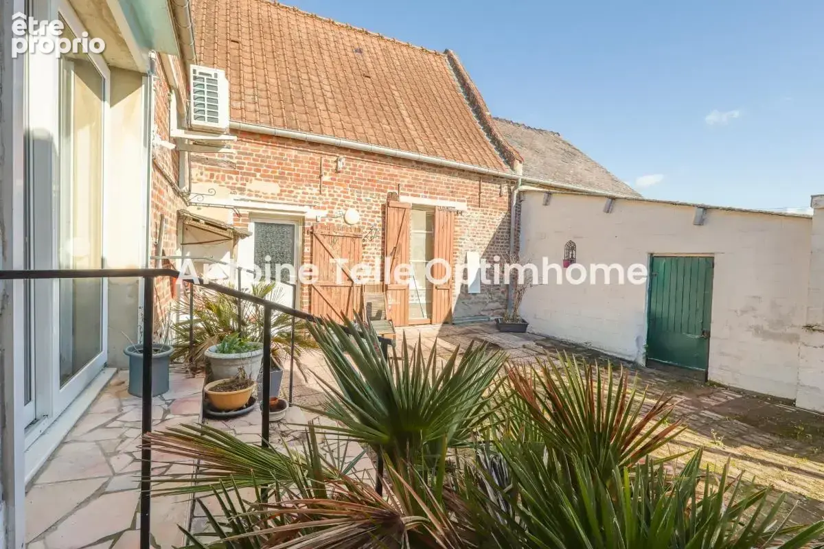 Exclusivité - Maison semi-individuelle avec garage & jardin clos à Catillon sur Sambre 59360 - photo 2
