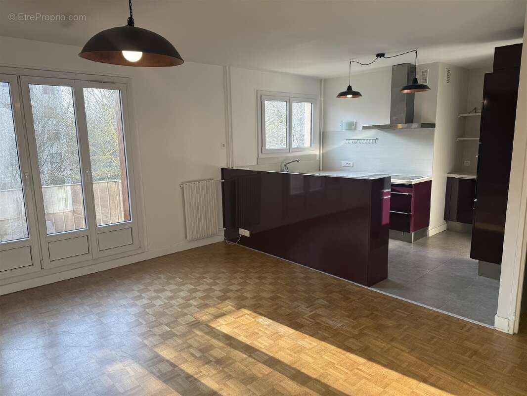 Appartement à CHAMPIGNY-SUR-MARNE