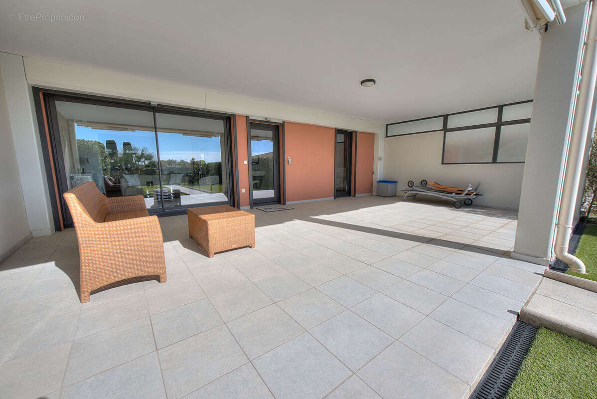 Appartement à SAINT-RAPHAEL