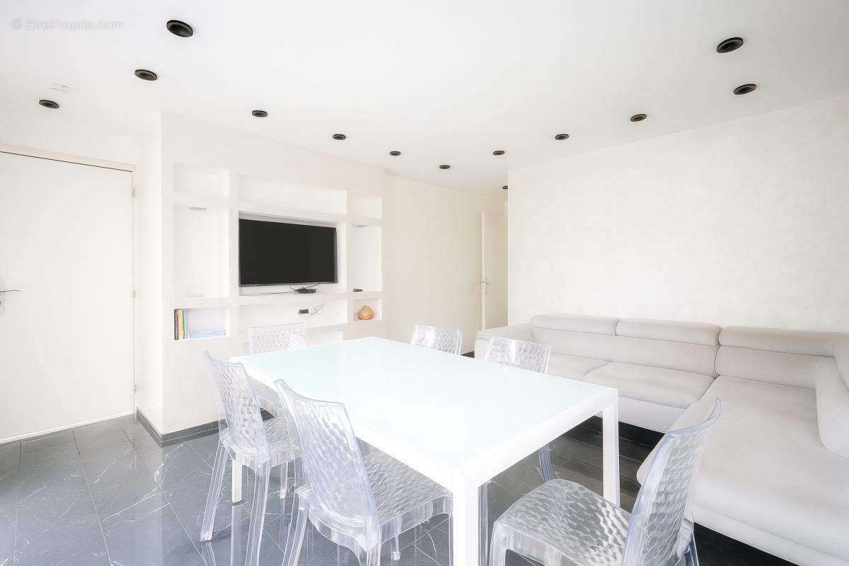 Appartement à ECQUEVILLY