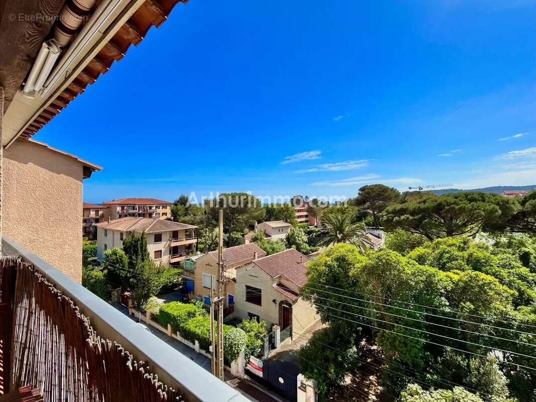 Appartement à FREJUS