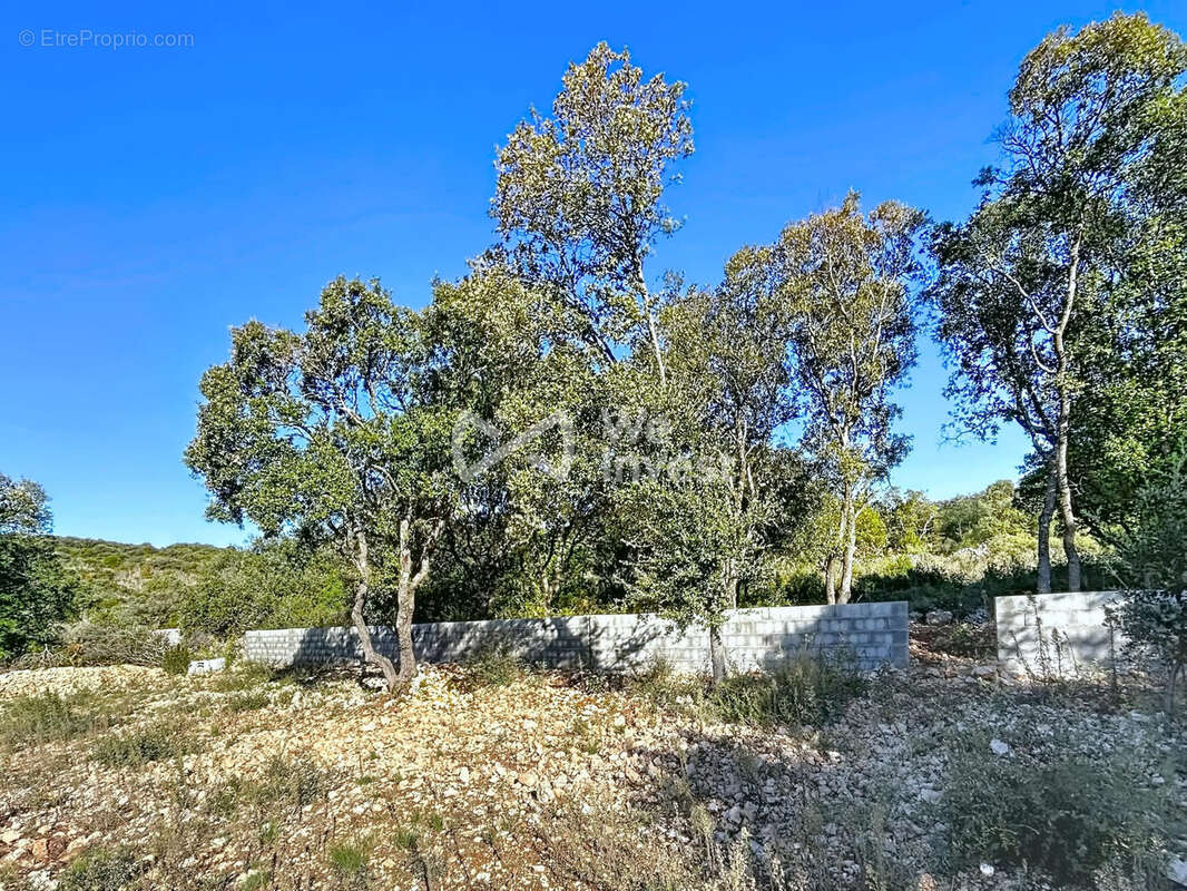 Terrain à ARGELLIERS