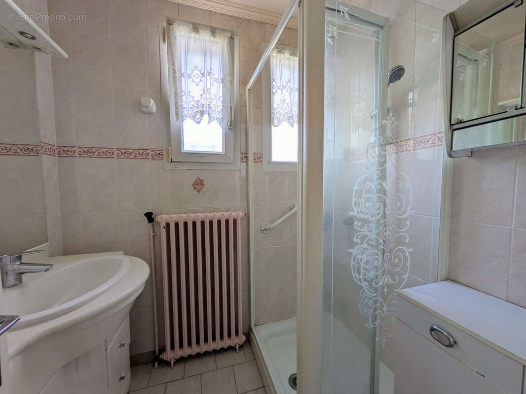 Maison à CHALETTE-SUR-LOING