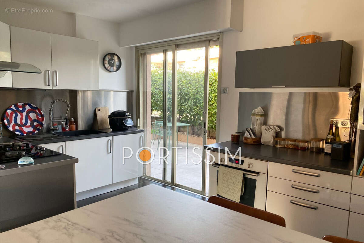 Appartement à CAGNES-SUR-MER