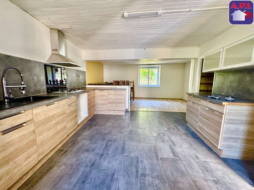 Maison 108 m² à Vebre  - photo 2