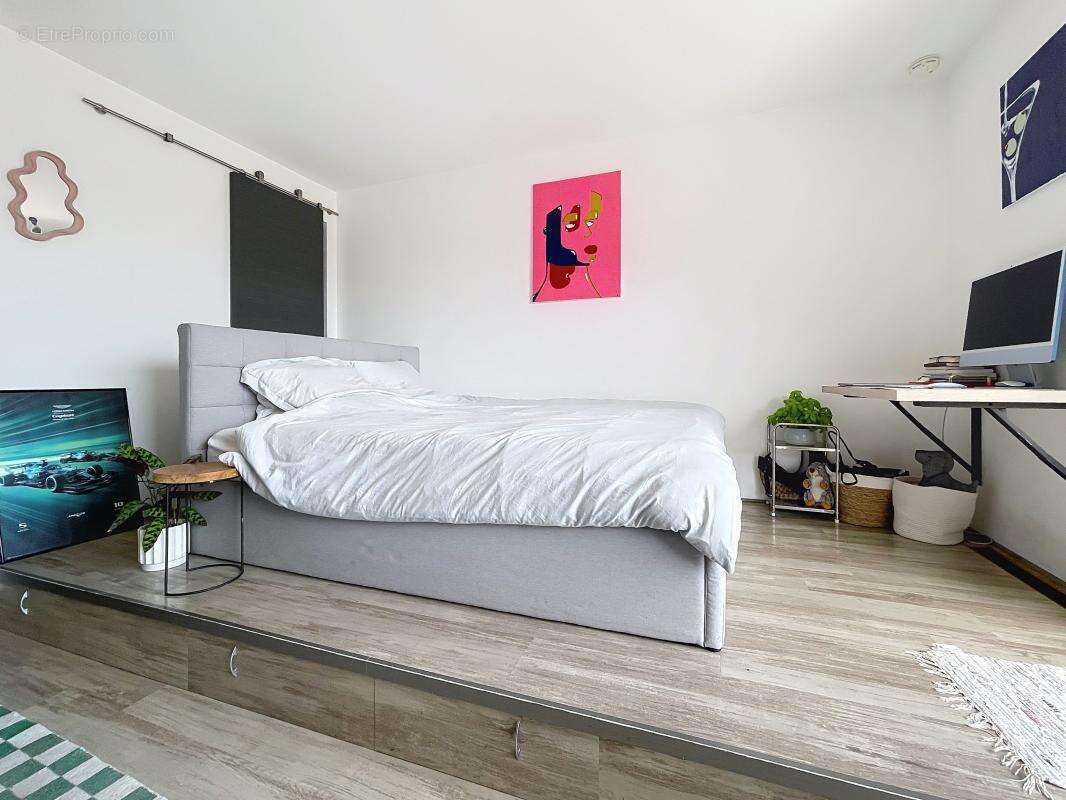Appartement à PARIS-12E