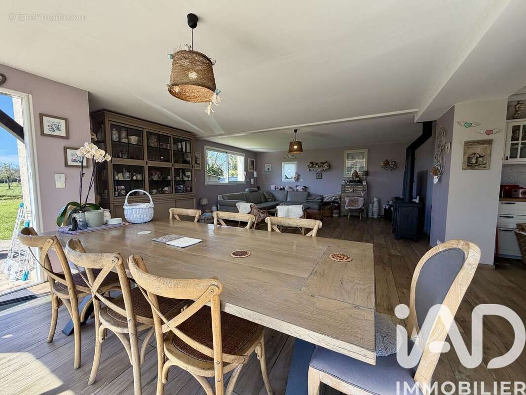 Photo 5 - Maison à EQUEMAUVILLE