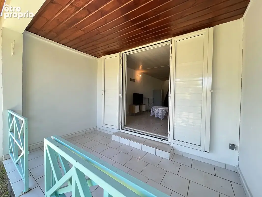 A VENDRE - Saint-Benoit Beauvallon - Immeuble collectif composé de 4 lots principaux - photo 5
